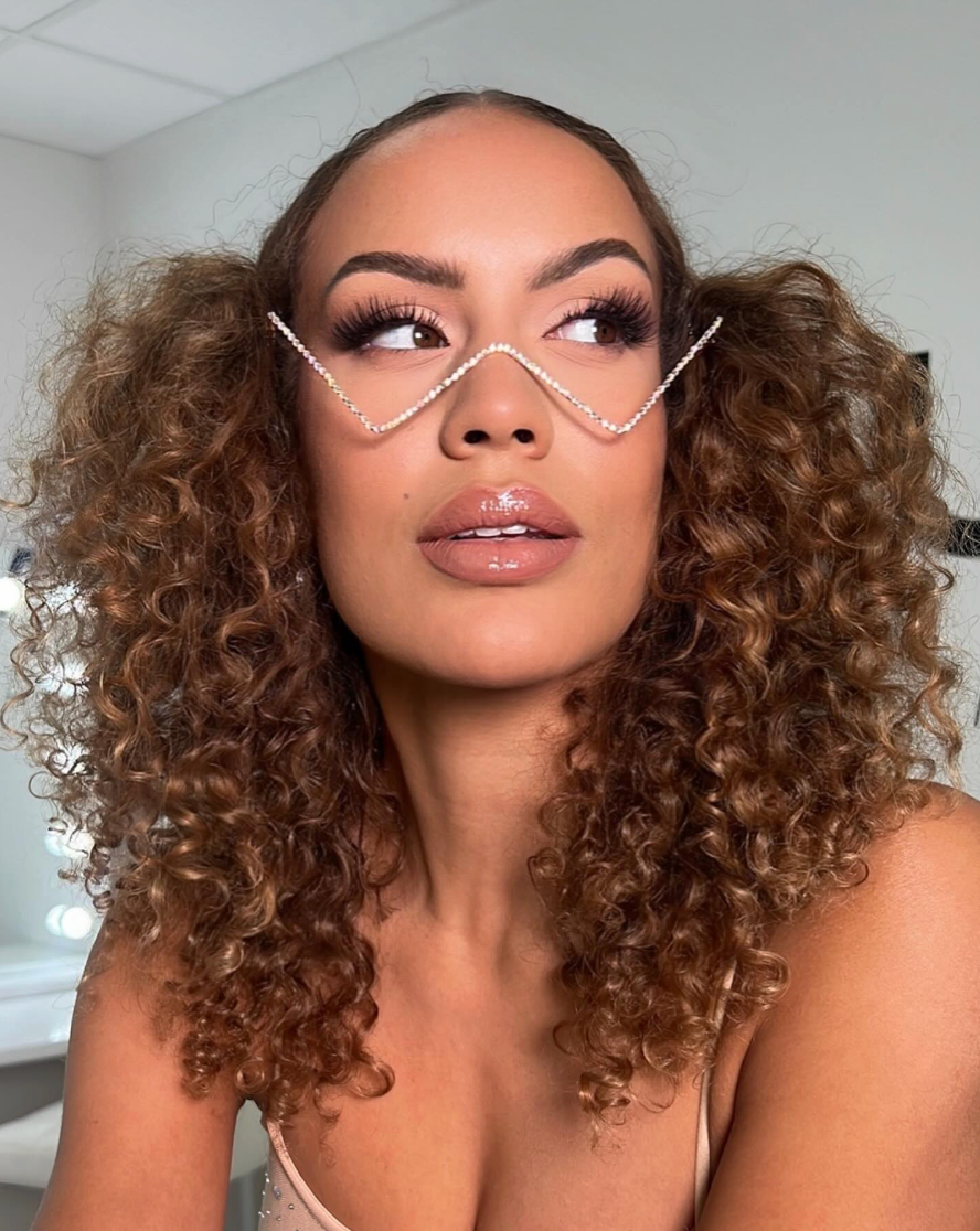 Depositium Aftensmakeup